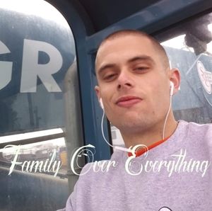 Meet your Posher, Robert